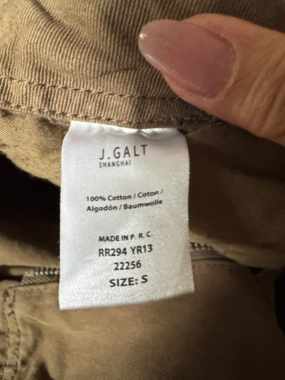Brandy Melville Olive Cargo Pants - Picture 6 of 6
